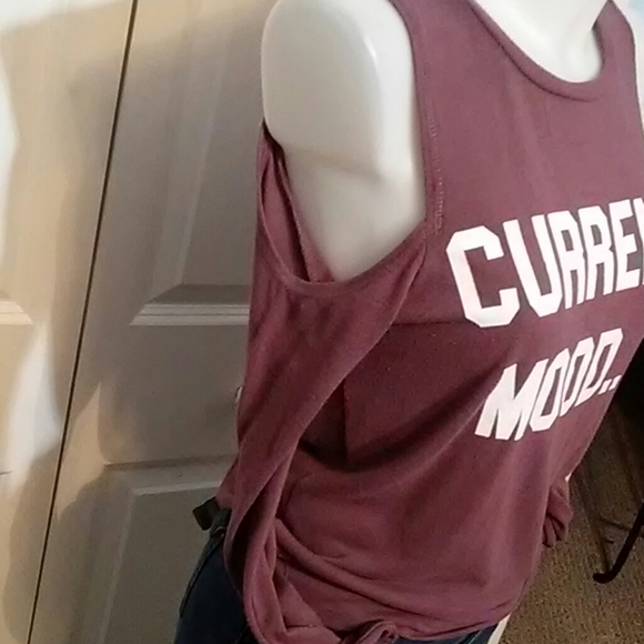 Cold Shoulder Graphic COSMIC LOVE Sweatshirt - Picture 4 of 6